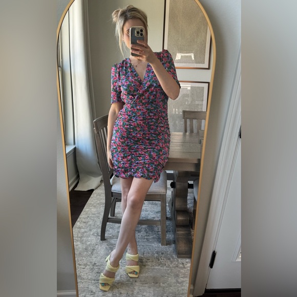 NWT Floral V-Neck Dress - Picture 9 of 16